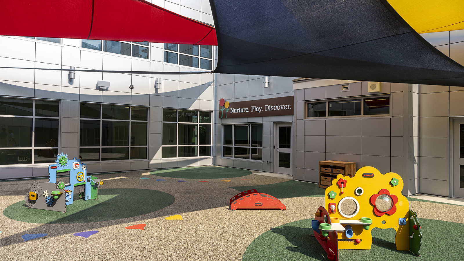 CHS Harrisburg courtyard